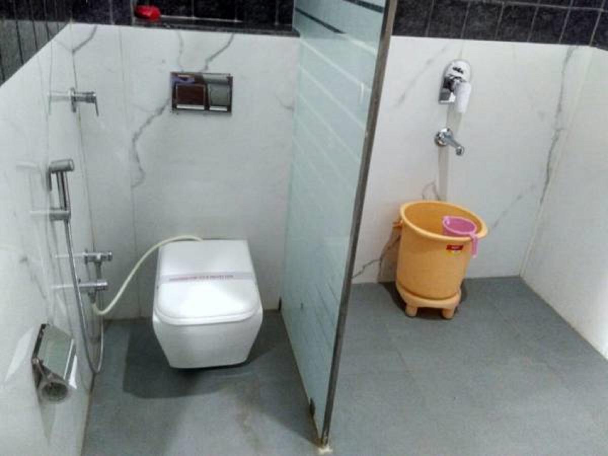 Hotel Blue Star Datia Ngoại thất bức ảnh